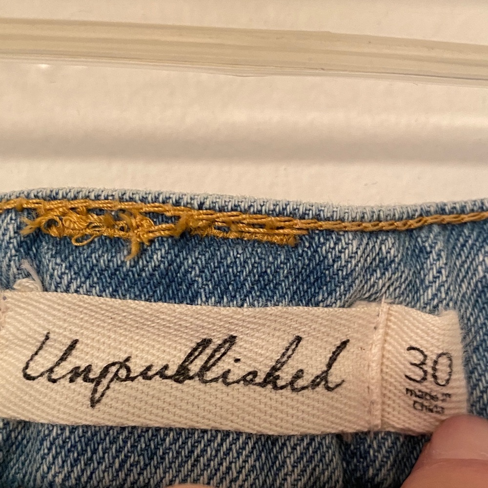 Embroidered Light Blue Denim Shorts - Picture 3 of 3